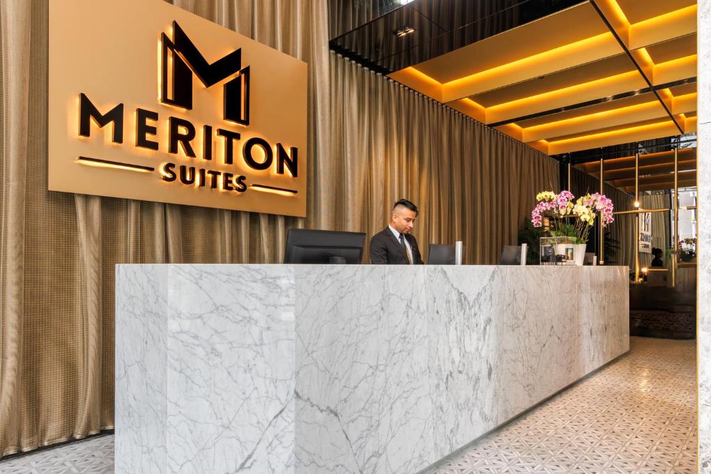 Meriton Suites Melbourne - Resim 3