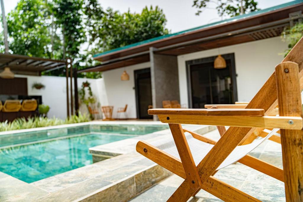 Bazén v ubytování Villas y Casa Dìwö - Puerto Viejo nebo v jeho okolí