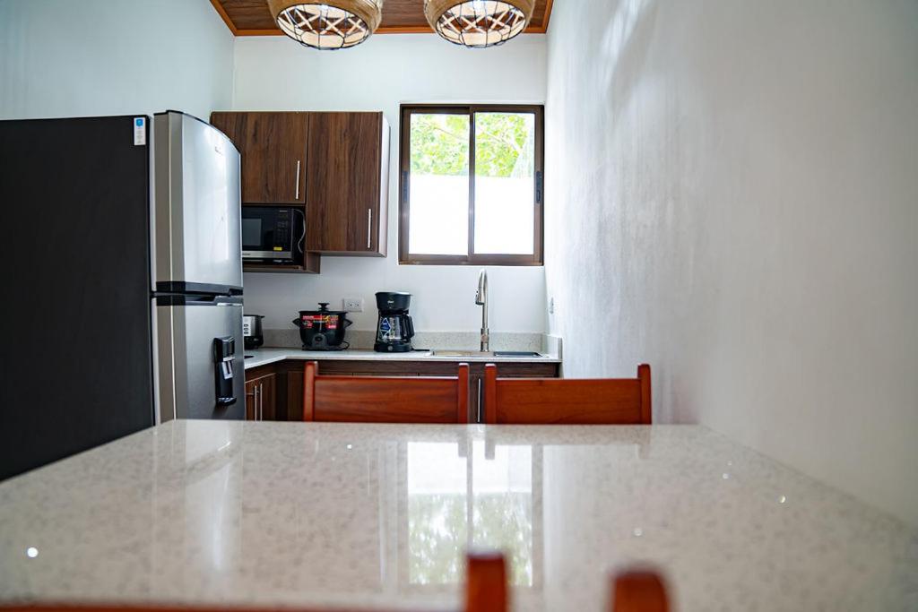 Kuchyň nebo kuchyňský kout v ubytování Villas y Casa Dìwö - Puerto Viejo