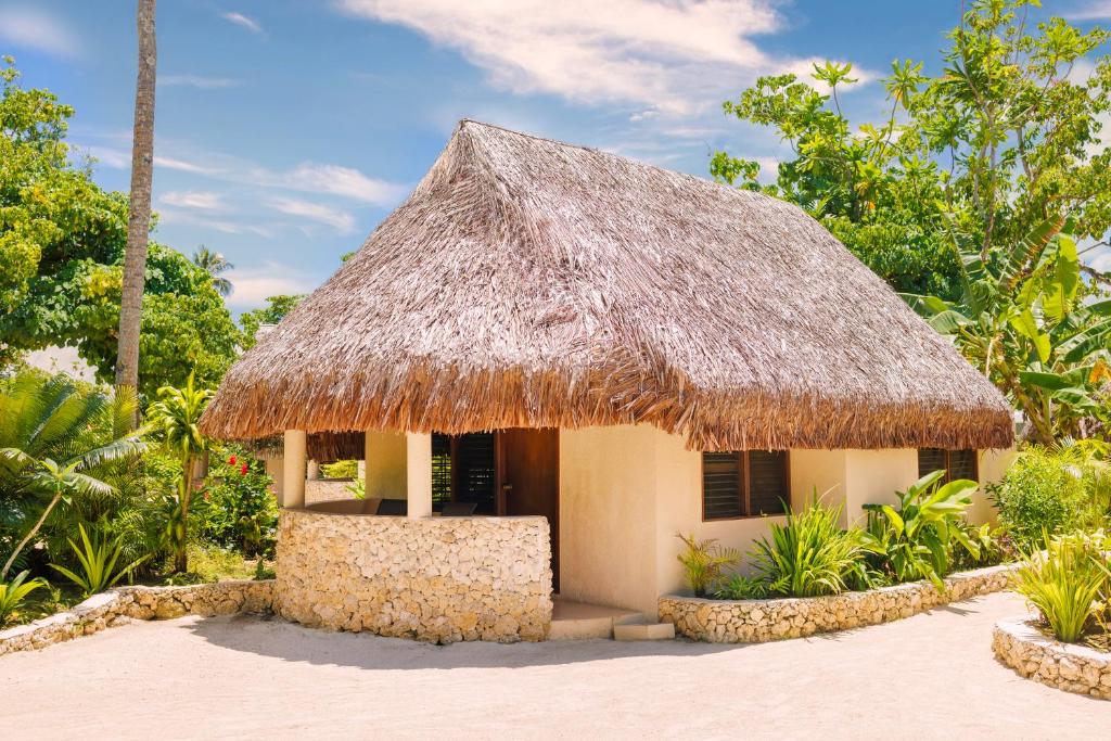 Breakas Beach Resort - Bungalow Avec Vue Sur Le Jardin