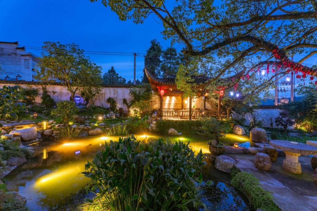 Fotografie z fotogalerie ubytování Hezetang Cultural Boutique Homestay v destinaci Yi