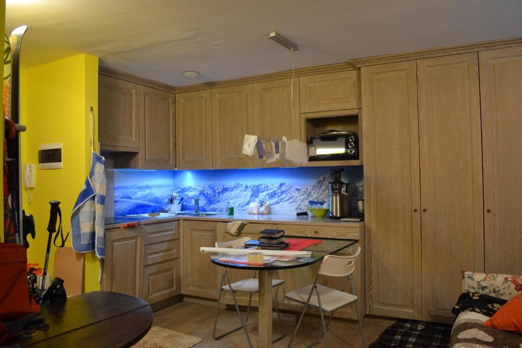 Köök või kööginurk majutusasutuses Appartamento Chappelette