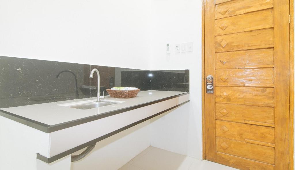 Fotografie z fotogalerie ubytování RedDoorz at Alaminos Pangasinan v destinaci Alaminos