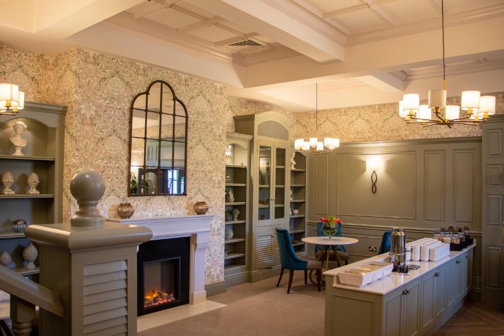 Area soggiorno di The Kingsley Hotel
