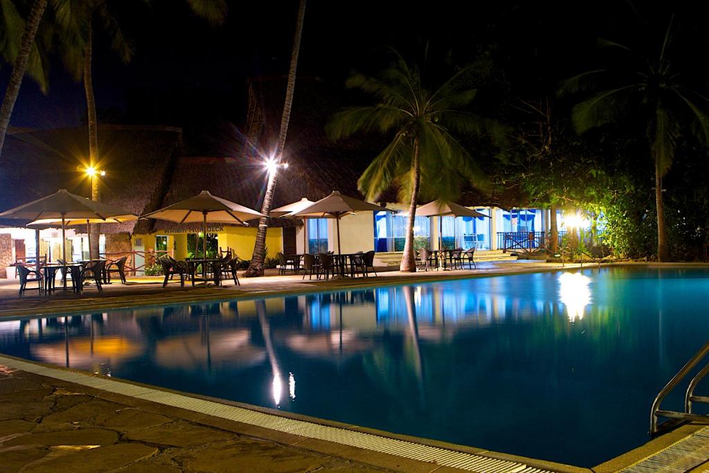 Voyager Beach Resort gallery 3