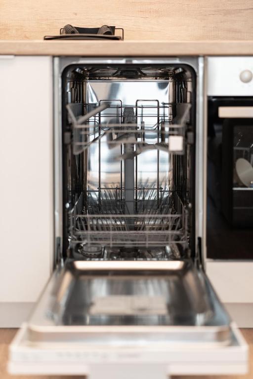 Kosmos Luxury Residences - 19