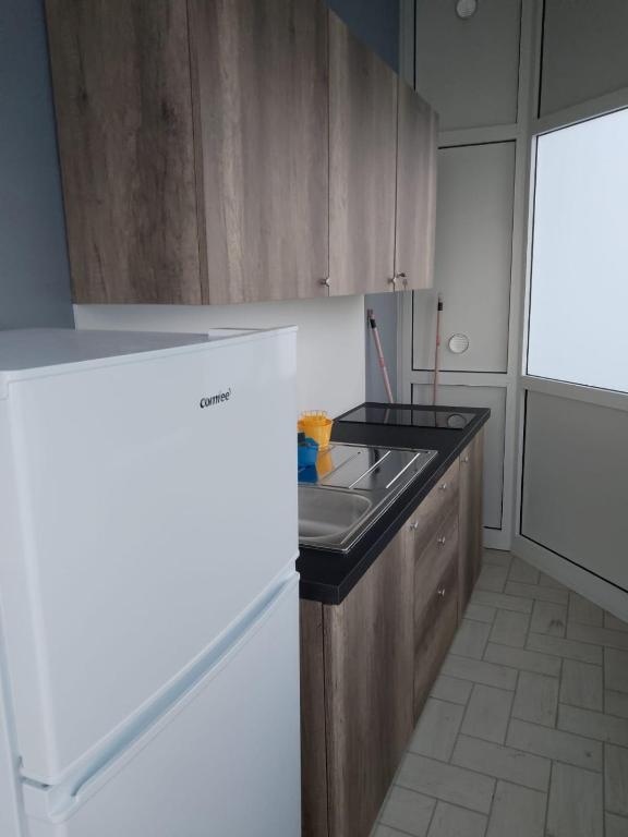 Kuchyň nebo kuchyňský kout v ubytování Villa3 Cancelli Guesthouse B&B via del Mare Formia