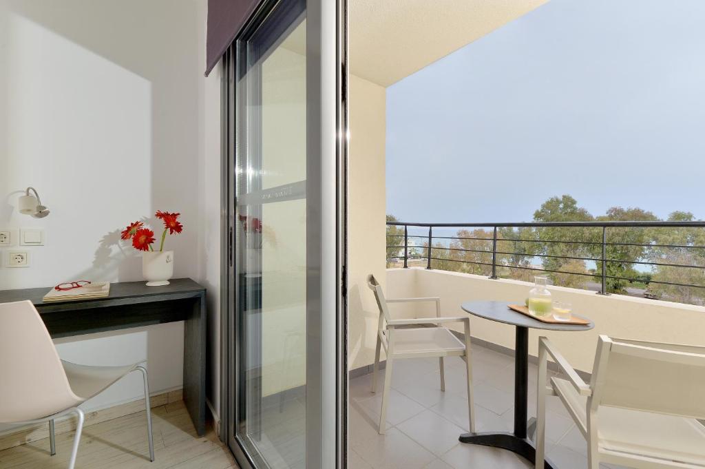 Airotel Patras Smart Hotel - Resim 9