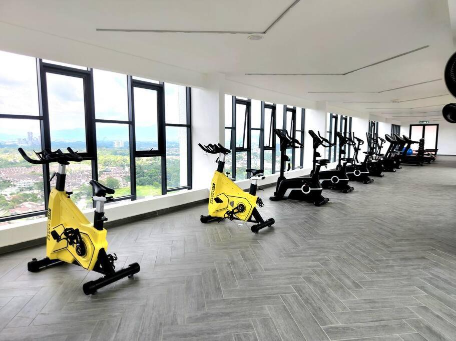 Fitness centrum a/nebo fitness zařízení v ubytování IPOH City Horizon08 - 8 mins to Concubine Lane and Old Town Ipoh, 3 mins Walking to Food Places & Convenient Store by Happy Homestay