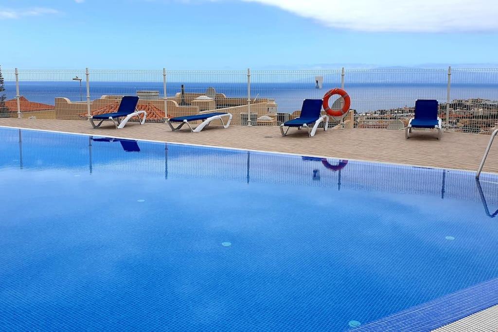 ROCKIN' VIEW COSTA ADEJE - 2 br, great terrace, parking, pool