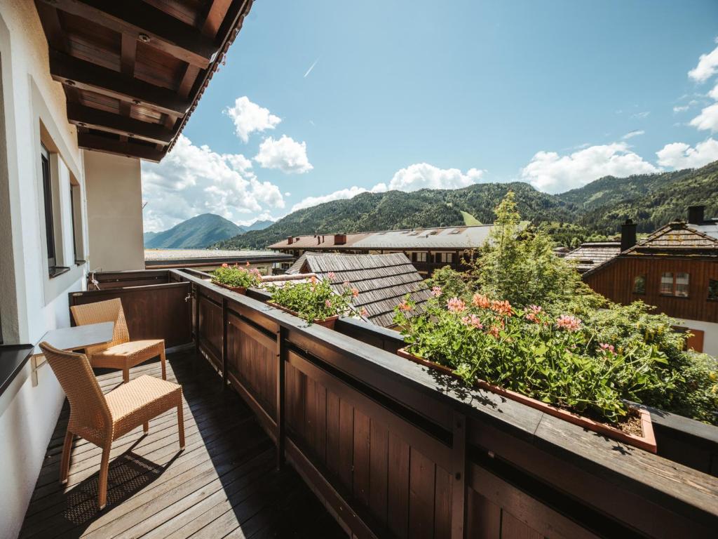 Nespecifikovaný výhled na hory nebo výhled na hory při pohledu z hotelu