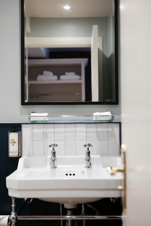 The Pilgrim Inn - Resim 8