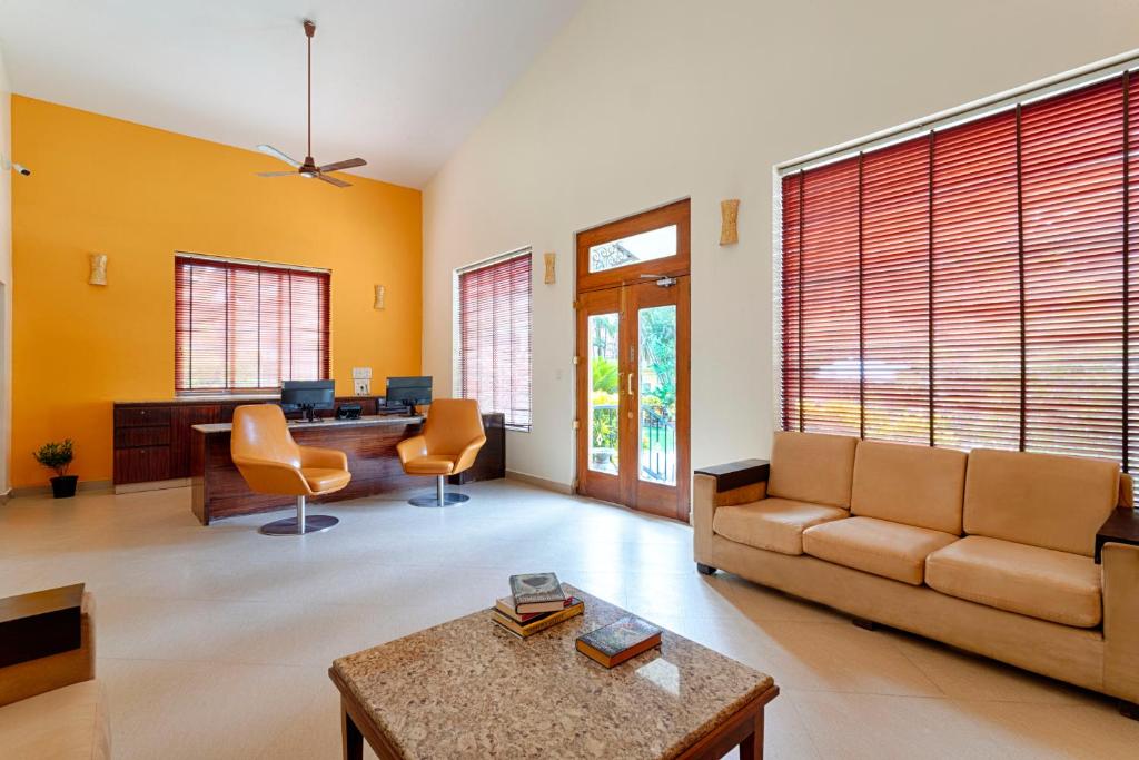 Posezení v ubytování De Mandarin Beach Resort Suites & Villas, Candolim