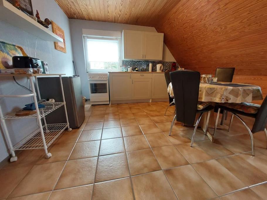 Kuchyň nebo kuchyňský kout v ubytování Tati's Ferienwohnung