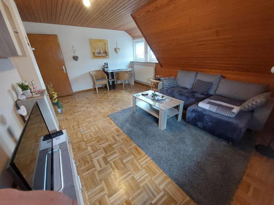 Posezení v ubytování Tati's Ferienwohnung