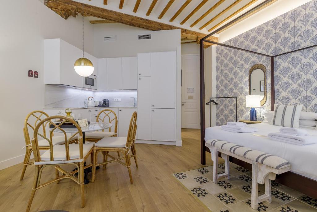 Palacio Vegafuente by Caleta Homes - 1