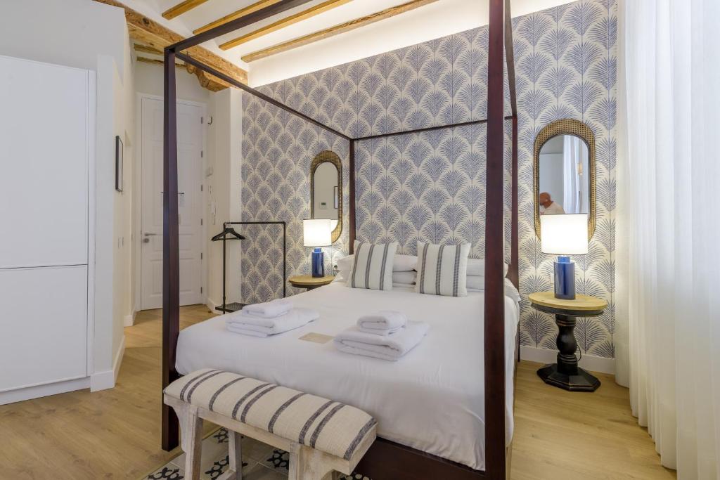 Palacio Vegafuente by Caleta Homes - 6