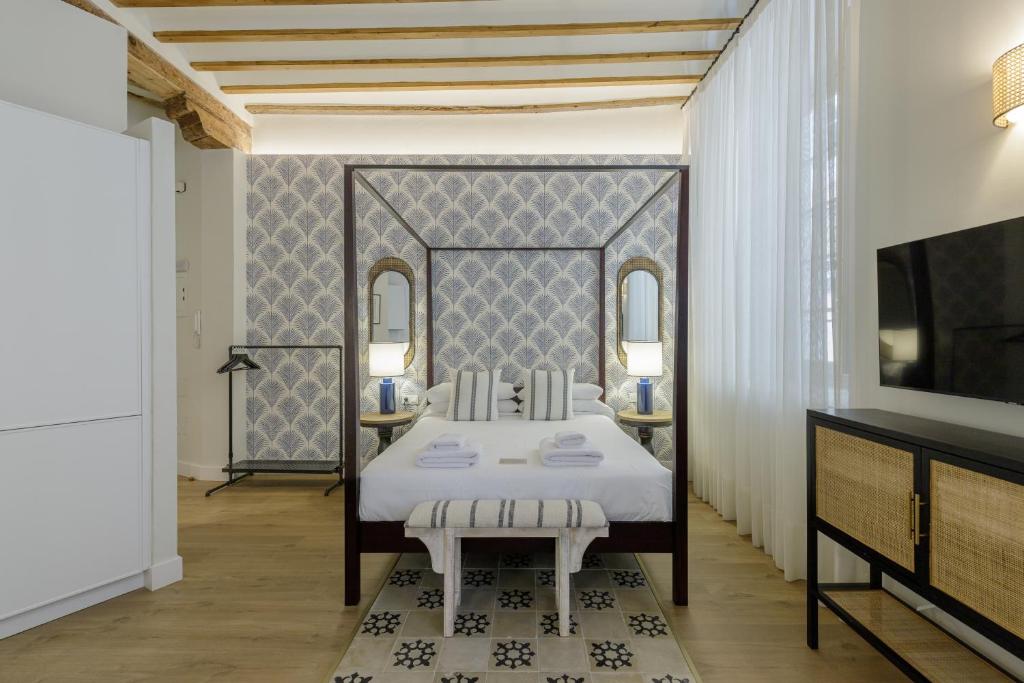 Palacio Vegafuente by Caleta Homes - 7