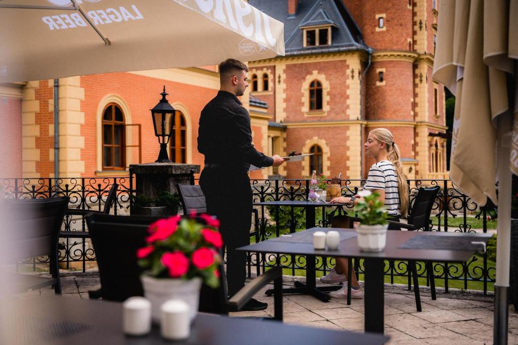 Hosté ubytování Kastélyhotel Sasvár Resort