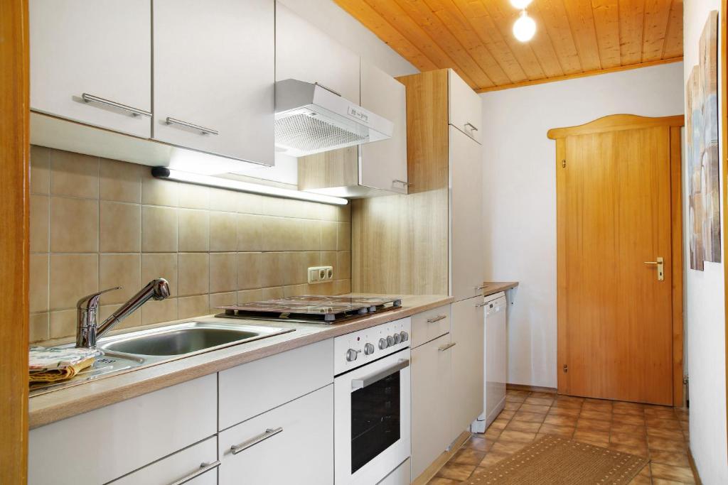 Kuchyň nebo kuchyňský kout v ubytování Bayerwaldtraum