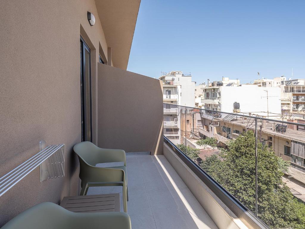 Miss Marrone City Hotel - 5