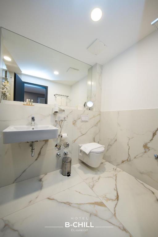 B-Chill Düsseldorf - Resim 5