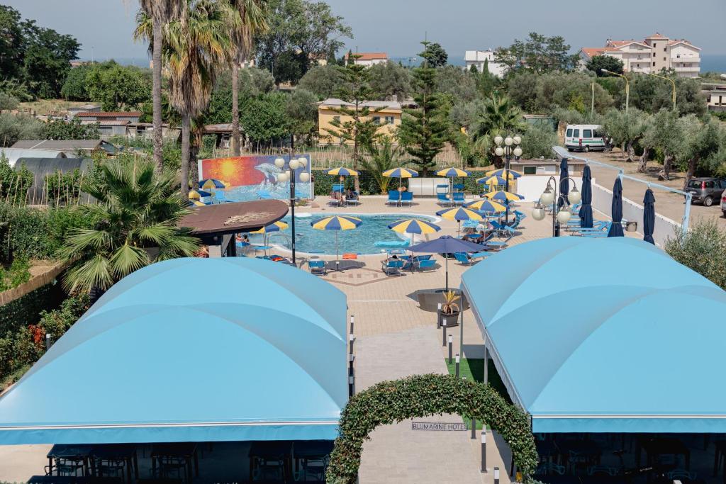 Hotel BluMarineの敷地内または近くにあるプール