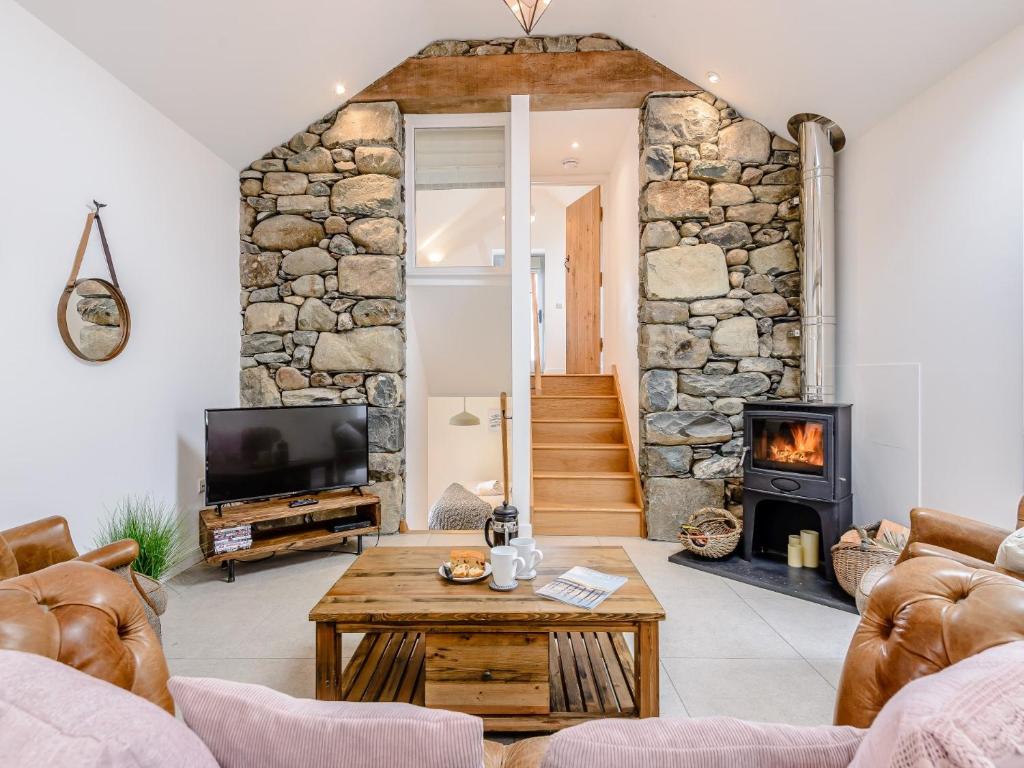 Ruang duduk di 2 Bed in Aberdovey 75026