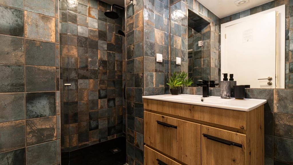 Stop & Relax - Parking - 4