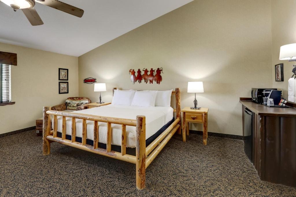 Stoney Creek Hotel La Crosse - Onalaska - Suite Met Bubbelbad