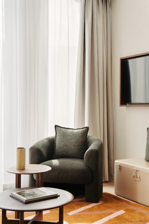Posezení v ubytování Edgar Suites Lille - Shake