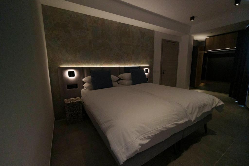 Attilio High Living Suites - Adults Only - 11