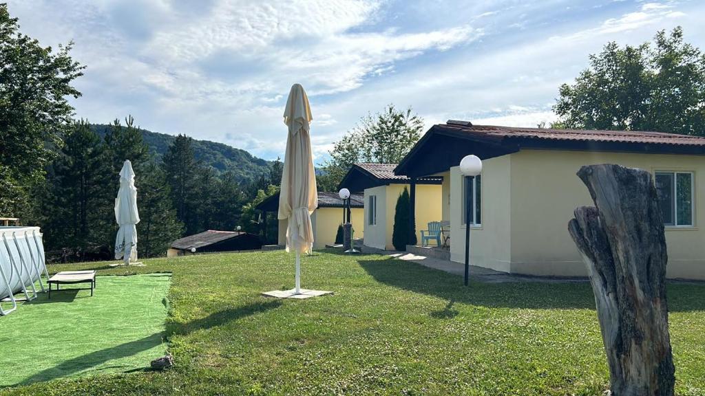 Fotografie z fotogalerie ubytování КЪЩА ЗА ГОСТИ ЧЕРВЕНА ЛОКВА # Guest House Chervena lokva v destinaci Gabrovo