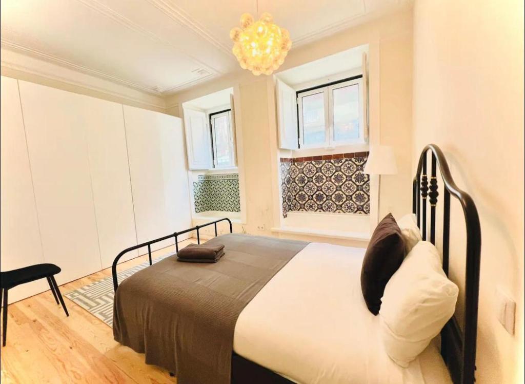 Lisbon City Center 3 Bedroom Flat next to avenida Liberdade