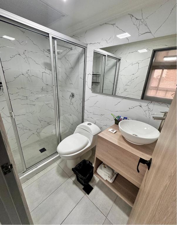 Koupelna v ubytování Hotel Fénix Real Bogotá