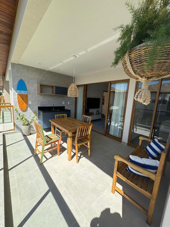 Balkón nebo terasa v ubytování Village em Itacimirim lindo, novo e tranquilo à 400 m da Praia da Espera