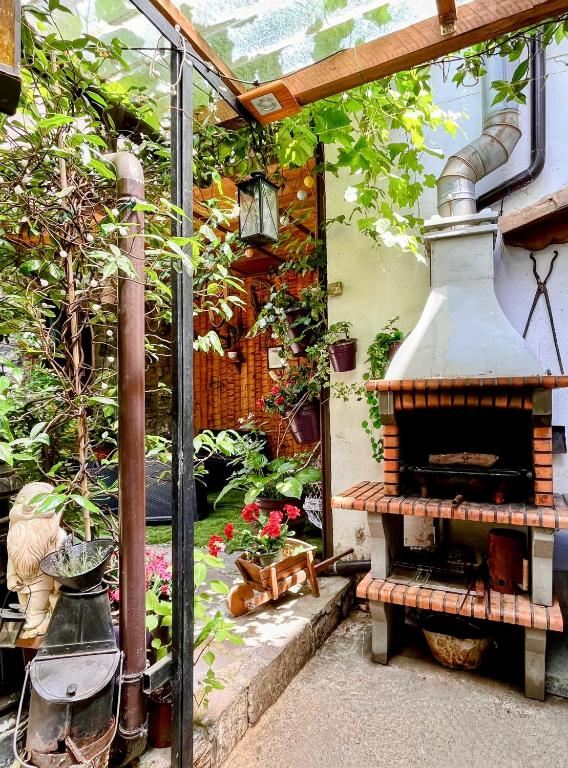Gril dostupný pro hosty v bed and breakfast