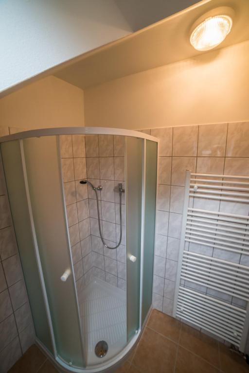 Koupelna v ubytování Apartmány Hasičárna