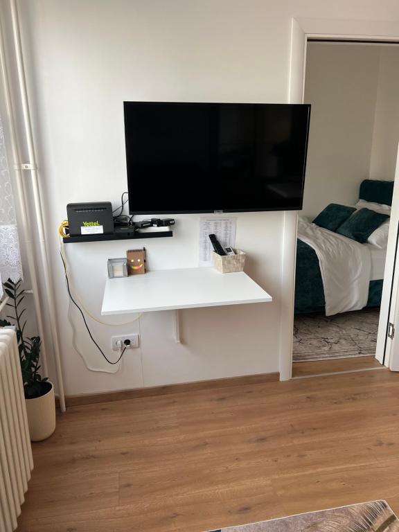 TV a/nebo společenská místnost v ubytování View