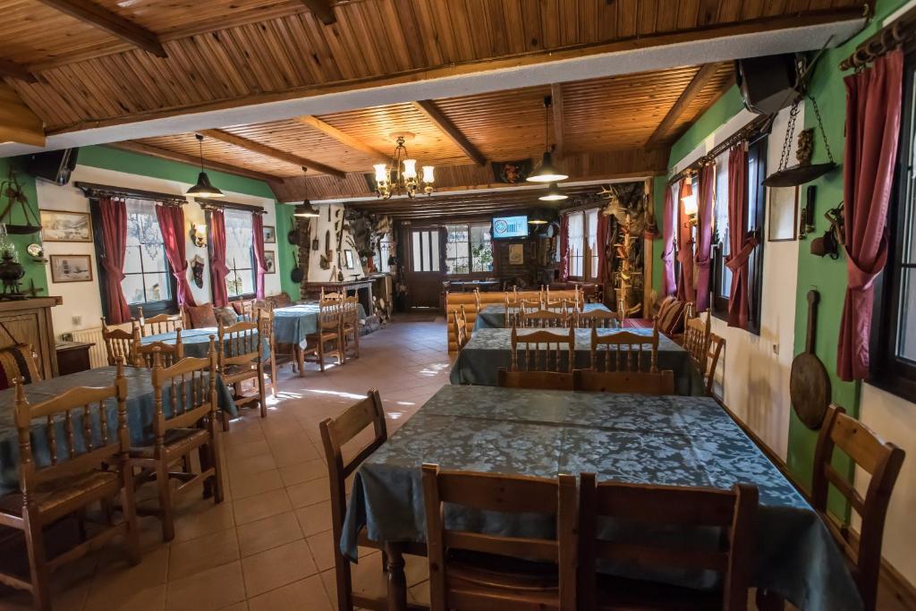 Restaurace v ubytování I Gonia Tis Linas
