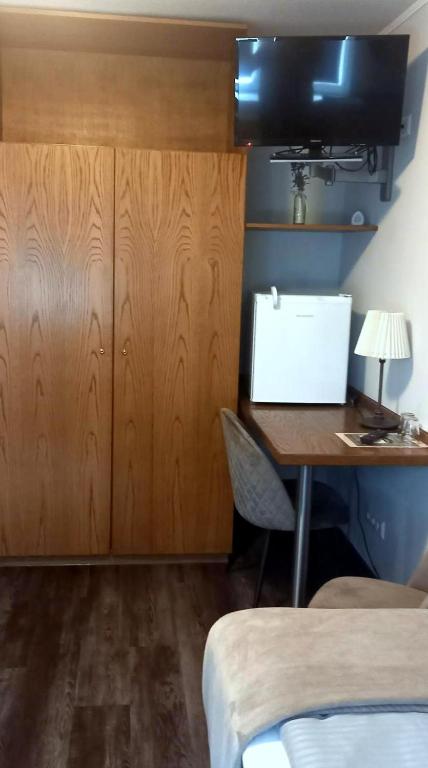 Kuchyň nebo kuchyňský kout v ubytování Lieth-Hotel-Grünreich