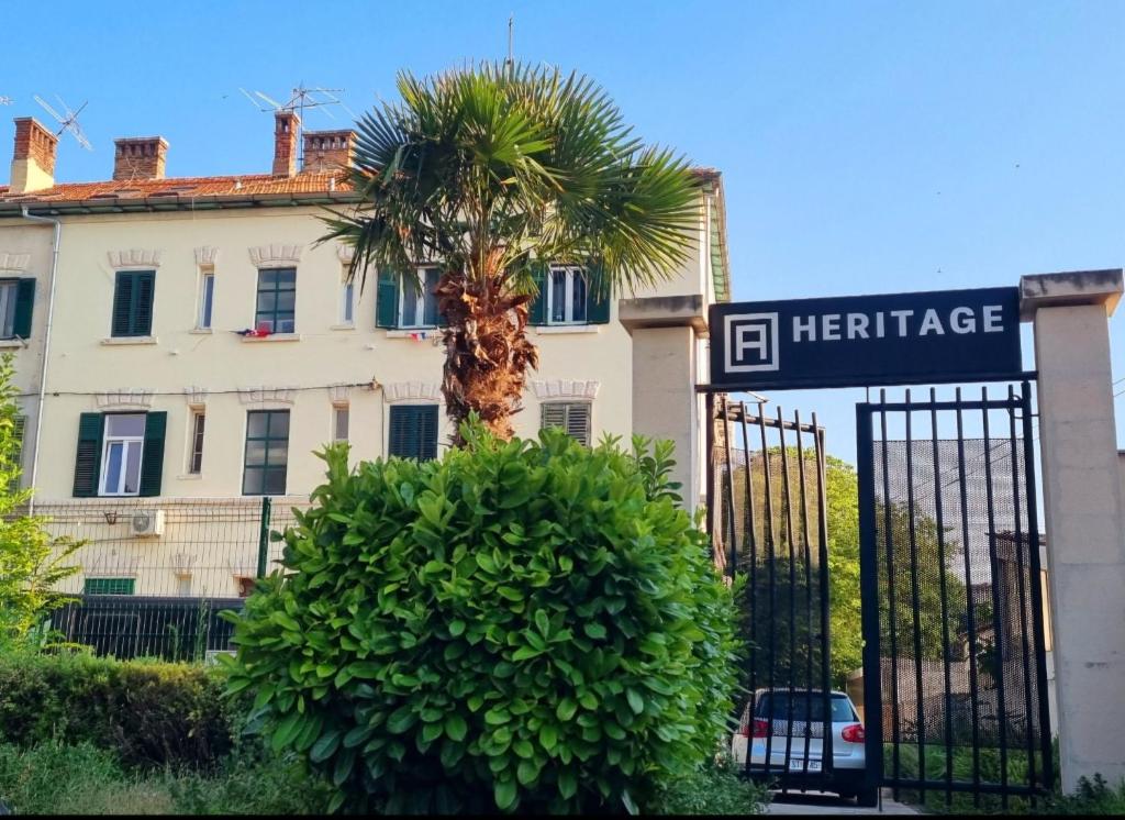 A Heritage Split - Resim 8