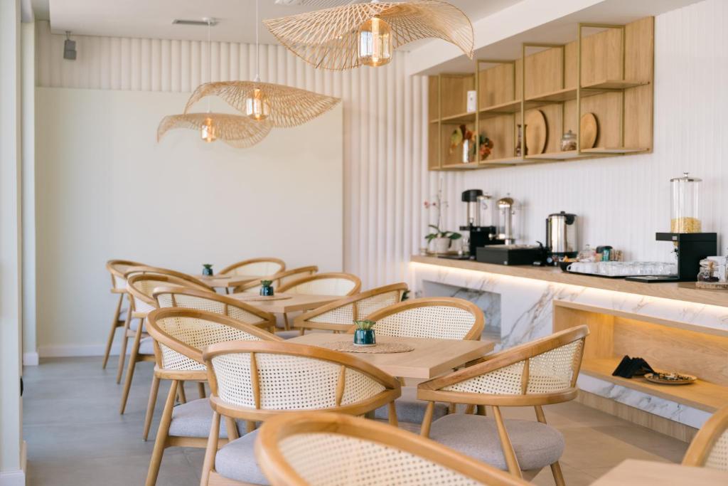 Kuchyň nebo kuchyňský kout v ubytování Hotel Teuta