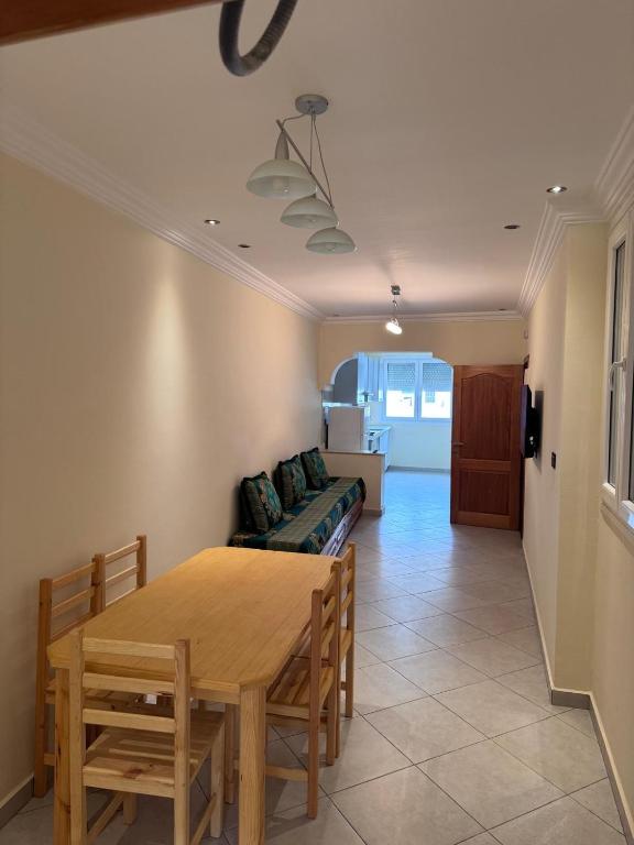 Posezení v ubytování Belles Appartements à côté de la plage