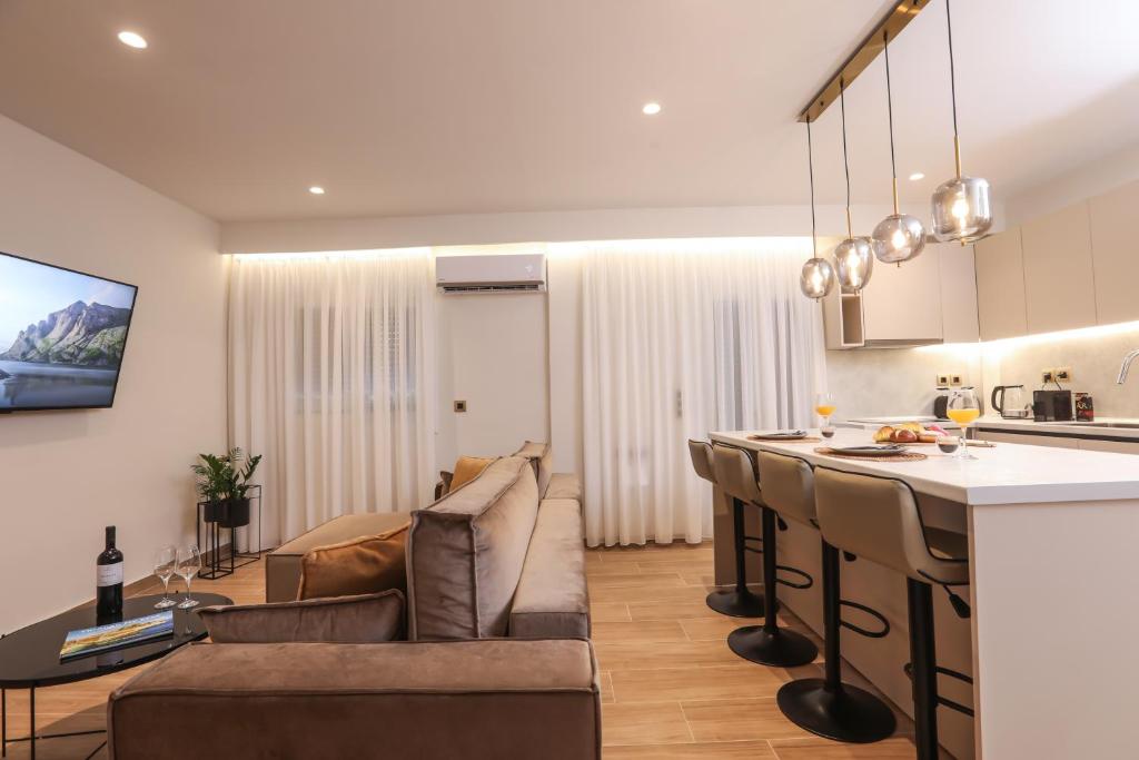 Kuchyň nebo kuchyňský kout v ubytování Olive Luxury Suite