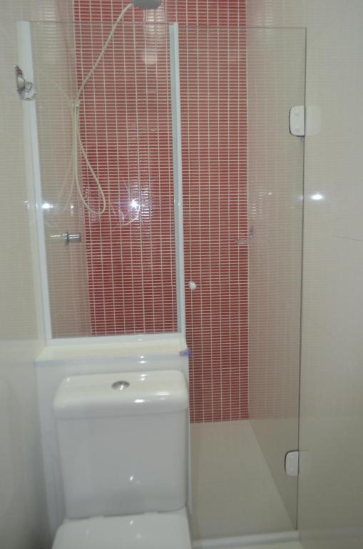 Koupelna v ubytování HostelariaSP Boutique