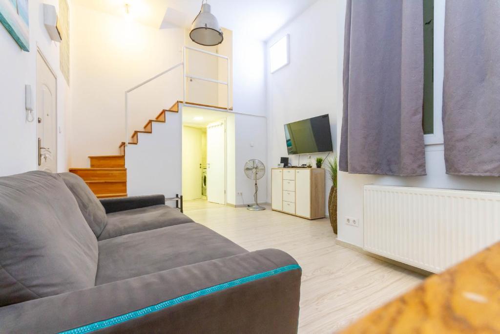 Cosy Queen Erzsébet 1073 Budapest, Erzsébet körút 52 kép - 1