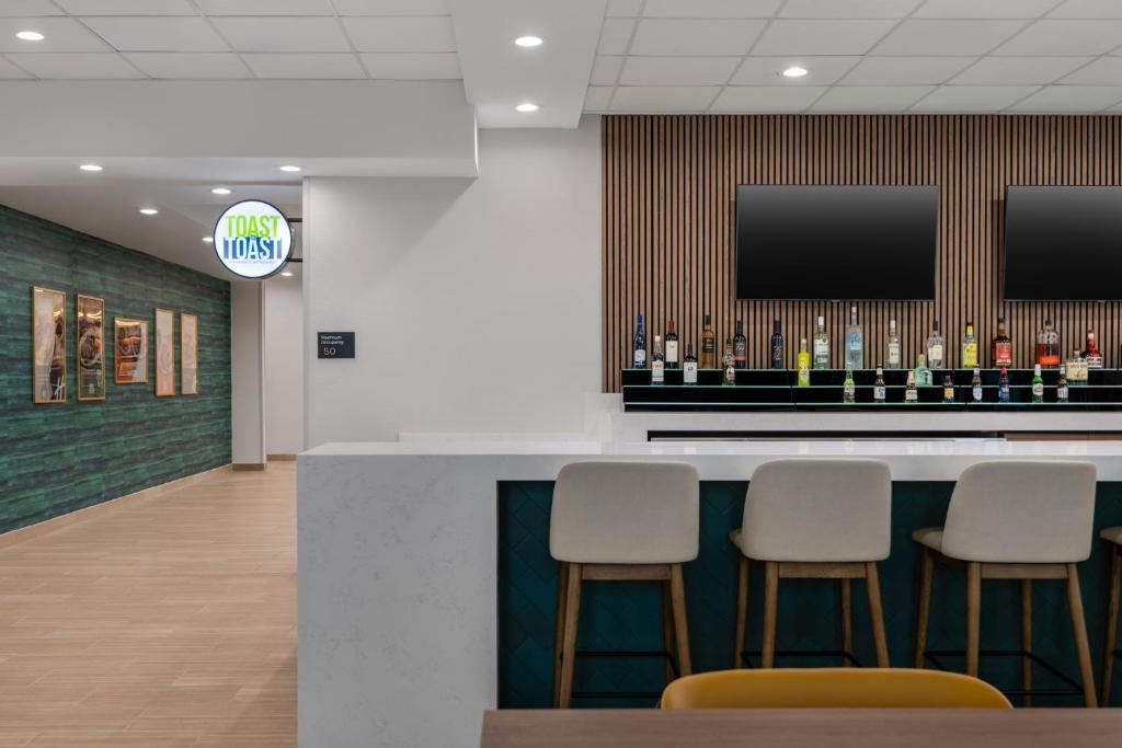 Holiday Inn Galveston Island by IHG photo