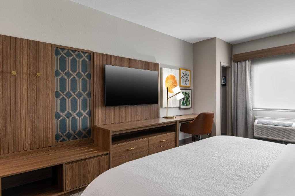 Holiday Inn Galveston Island by IHG photo