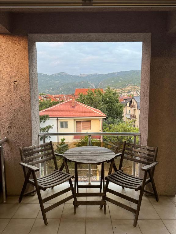Nespecifikovaný výhled na hory nebo výhled na hory při pohledu z apartmánu